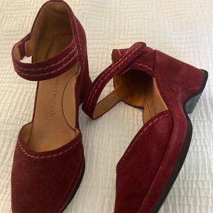 SOLD Orva L'Amour Des Pieds Leather Wedge 7.5 Burgundy